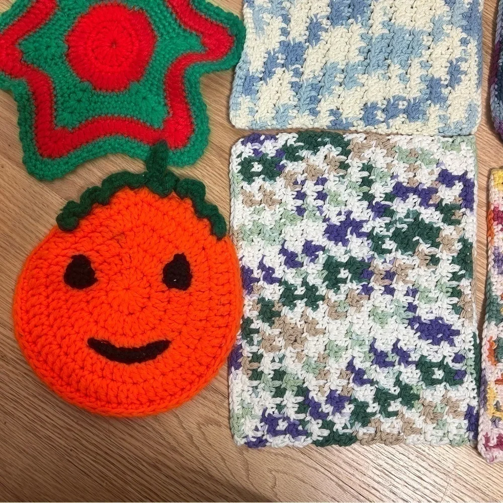 Handmade Vintage Crochet Pot Holders Doilies Colorful Pumpkin Kitchen Home